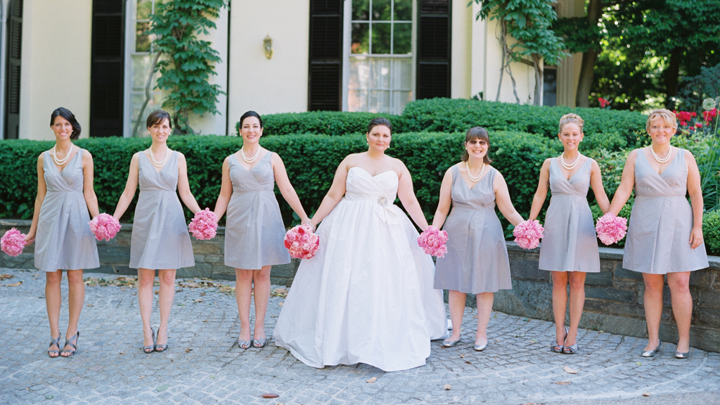 Guests Played Putt-Putt Golf at This Pink and Gray Dumbarton House Wedding