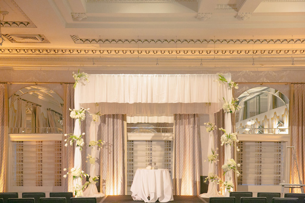 7-13-16-gold-glam-hotel-monaco-ballroom-wedding-7