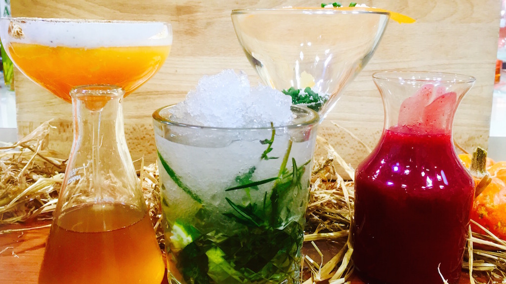 These Thanksgiving Cocktails Will Replace Your Meal
