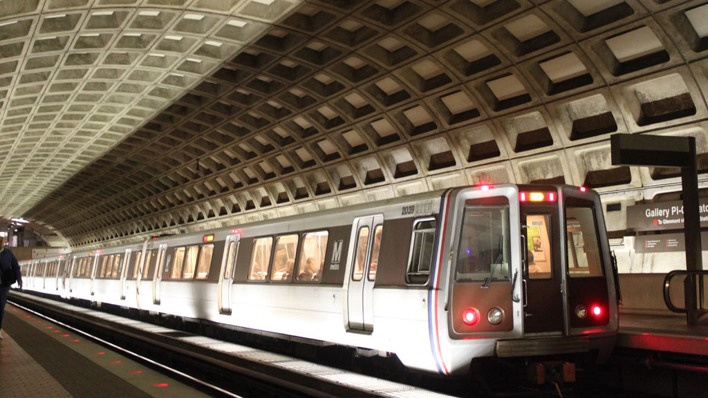 What to Do If You Get Motion Sickness While Riding Metro