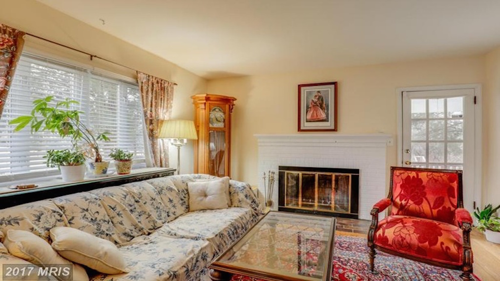 alexandria lvg room - Washingtonian