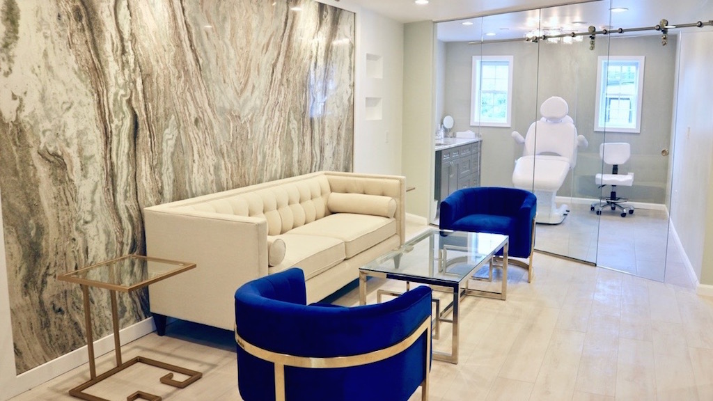 At Georgetown’s New Spa, You Can Get a $350 Gold Facial Like the Legit Queen You Are