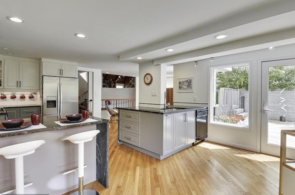 lake kitch - Washingtonian