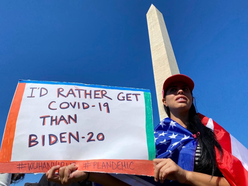 Hundreds of MAGA Protesters Are Flooding Downtown DC, and Most of Them Are Maskless