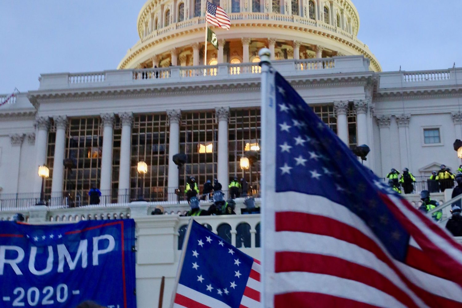 We Asked Mental Health Professionals How to Cope With the Trauma of Watching Extremists Storm the Capitol