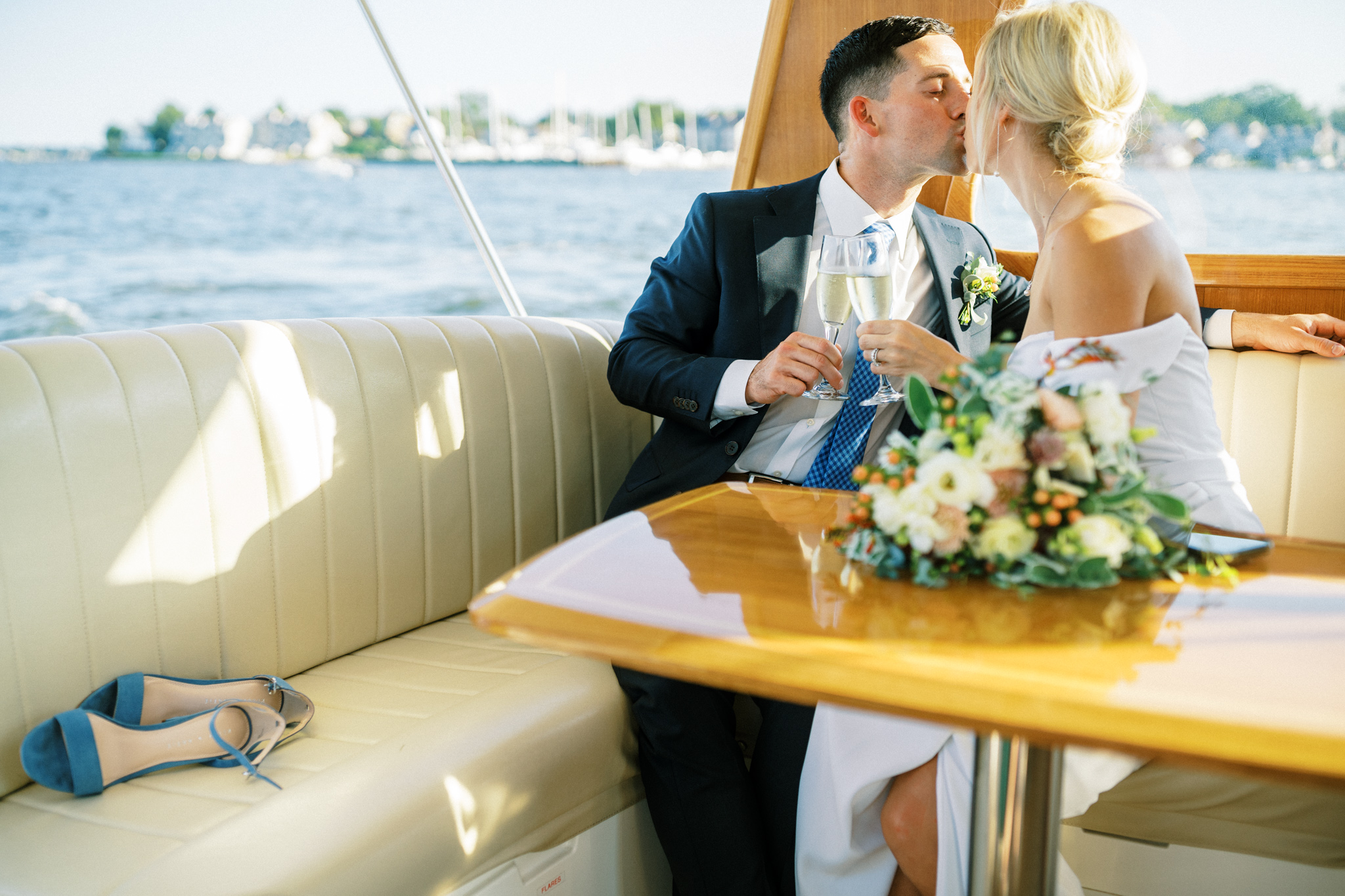 Gray_Joiner_e. losinio photography_annapolis-maryland-waterfront-elopement-322 - Washingtonian