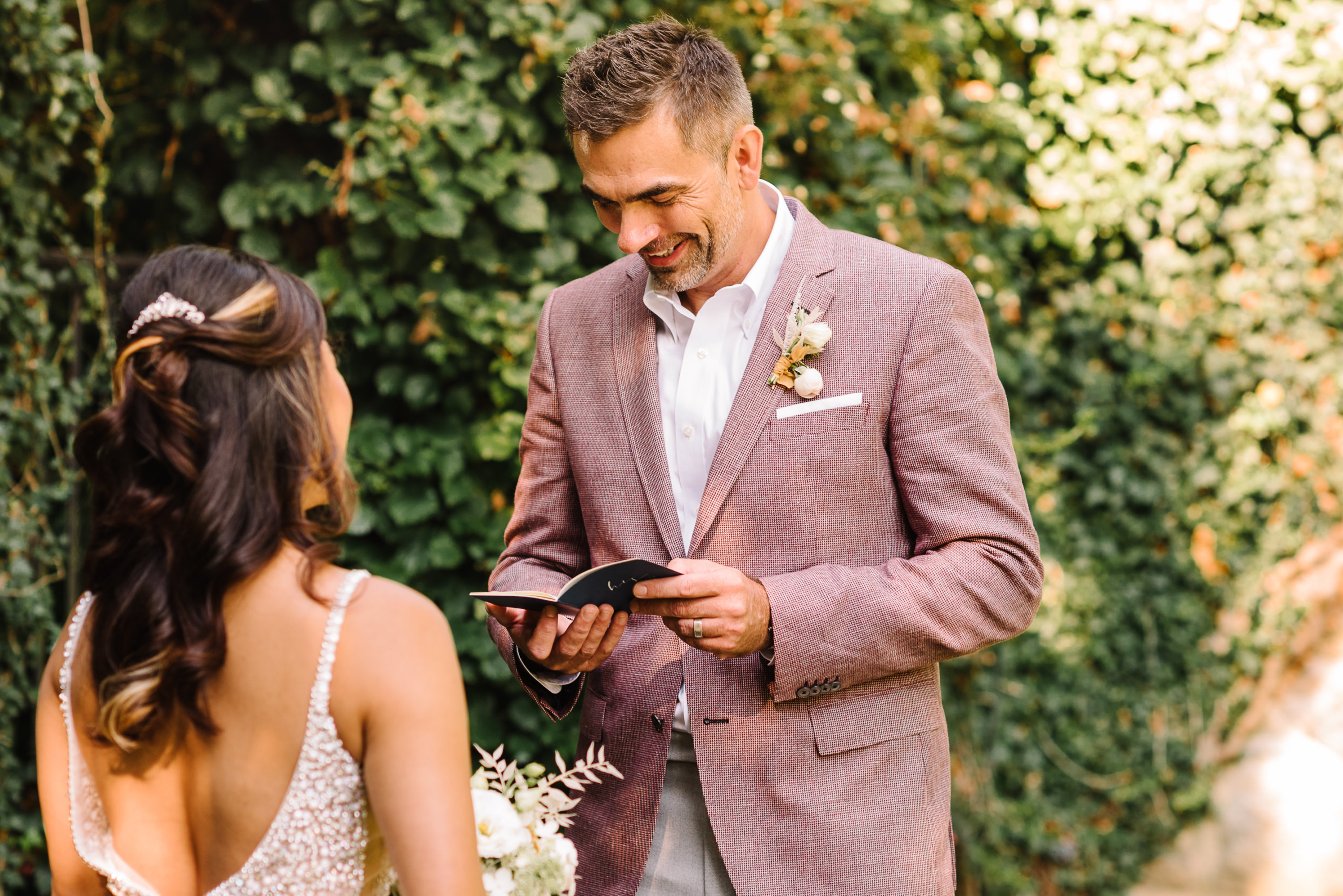 KrystaNormanPhotography_BasilioKrobot_Elopement-111 - Washingtonian