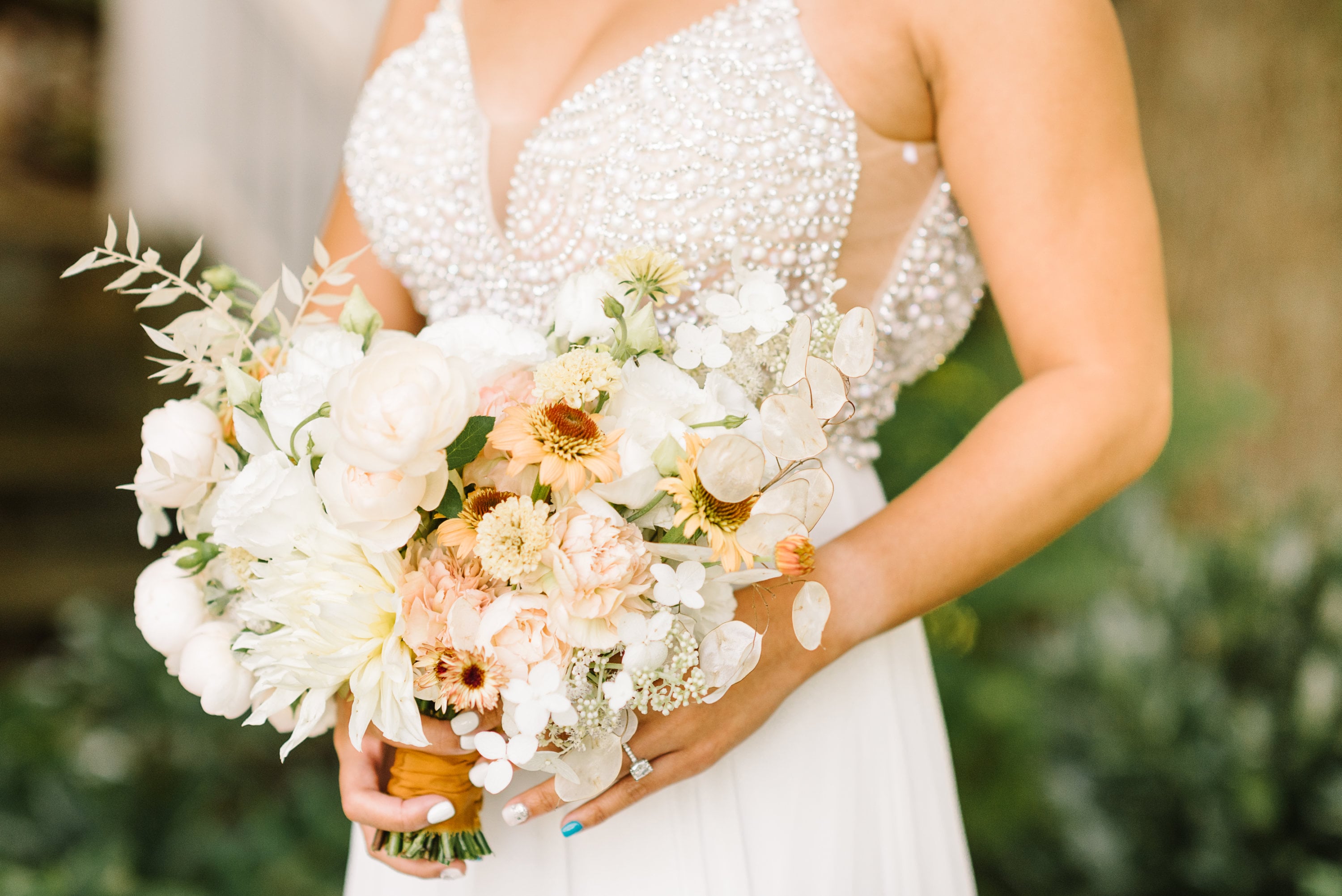 KrystaNormanPhotography_BasilioKrobot_Elopement-50 - Washingtonian