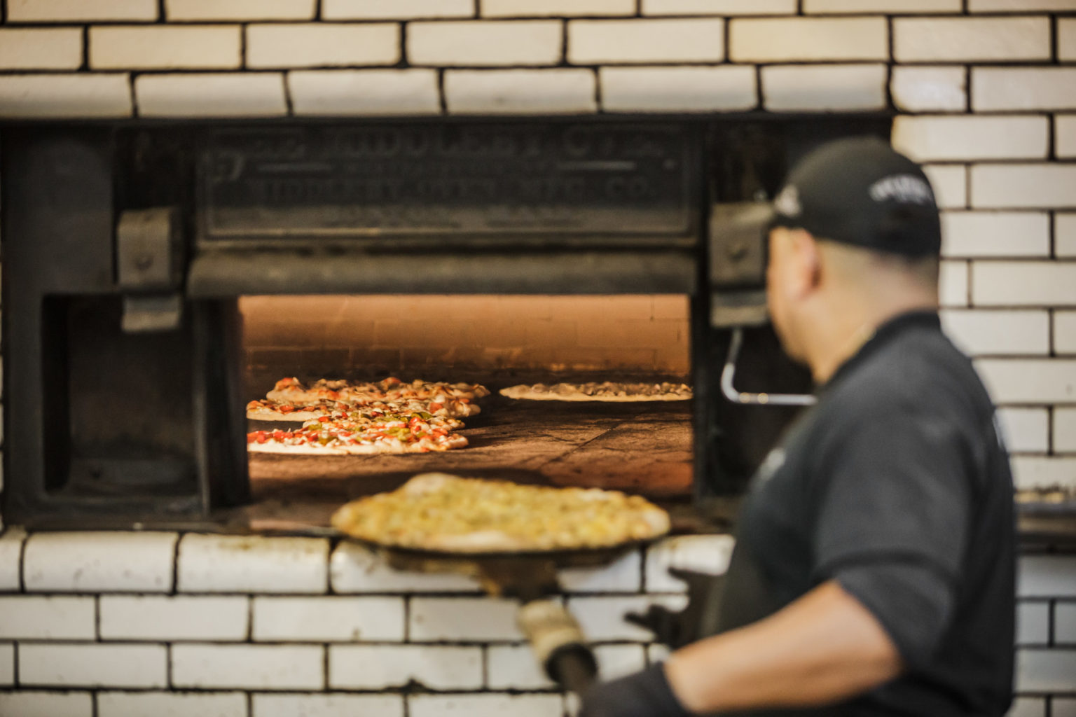 New Haven Institution Frank Pepe Pizzeria Napoletana Will (Finally ...