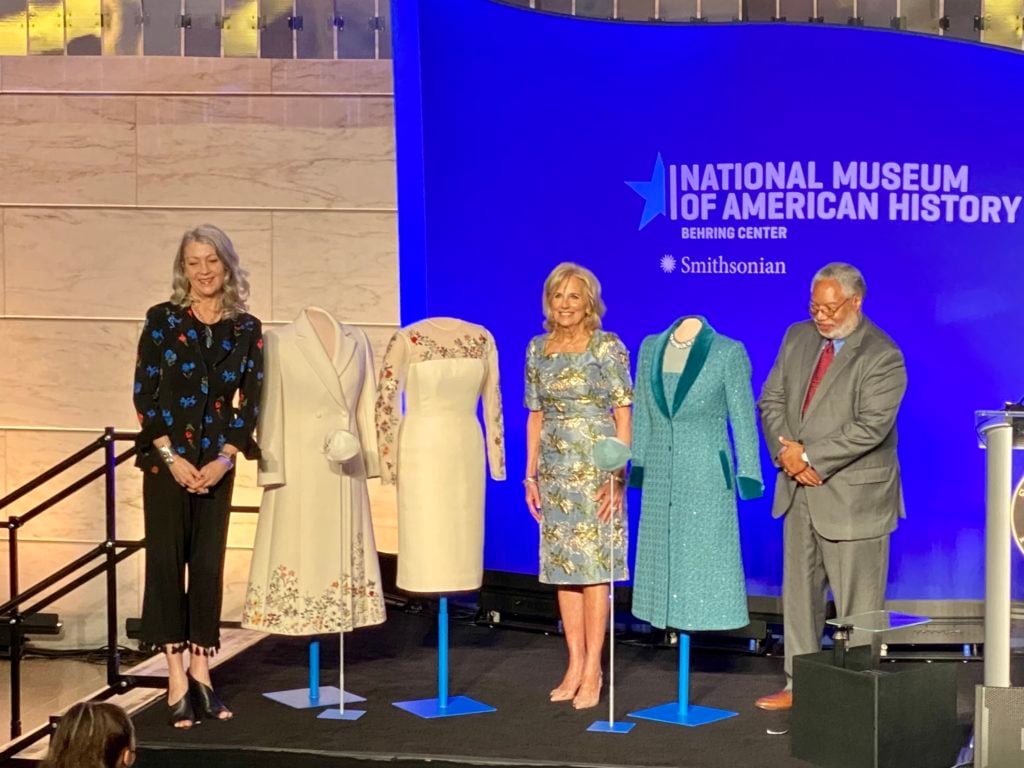 Photos Jill Bidens Inaugural Dresses Added To The Smithsonians First Ladies Collection 3117