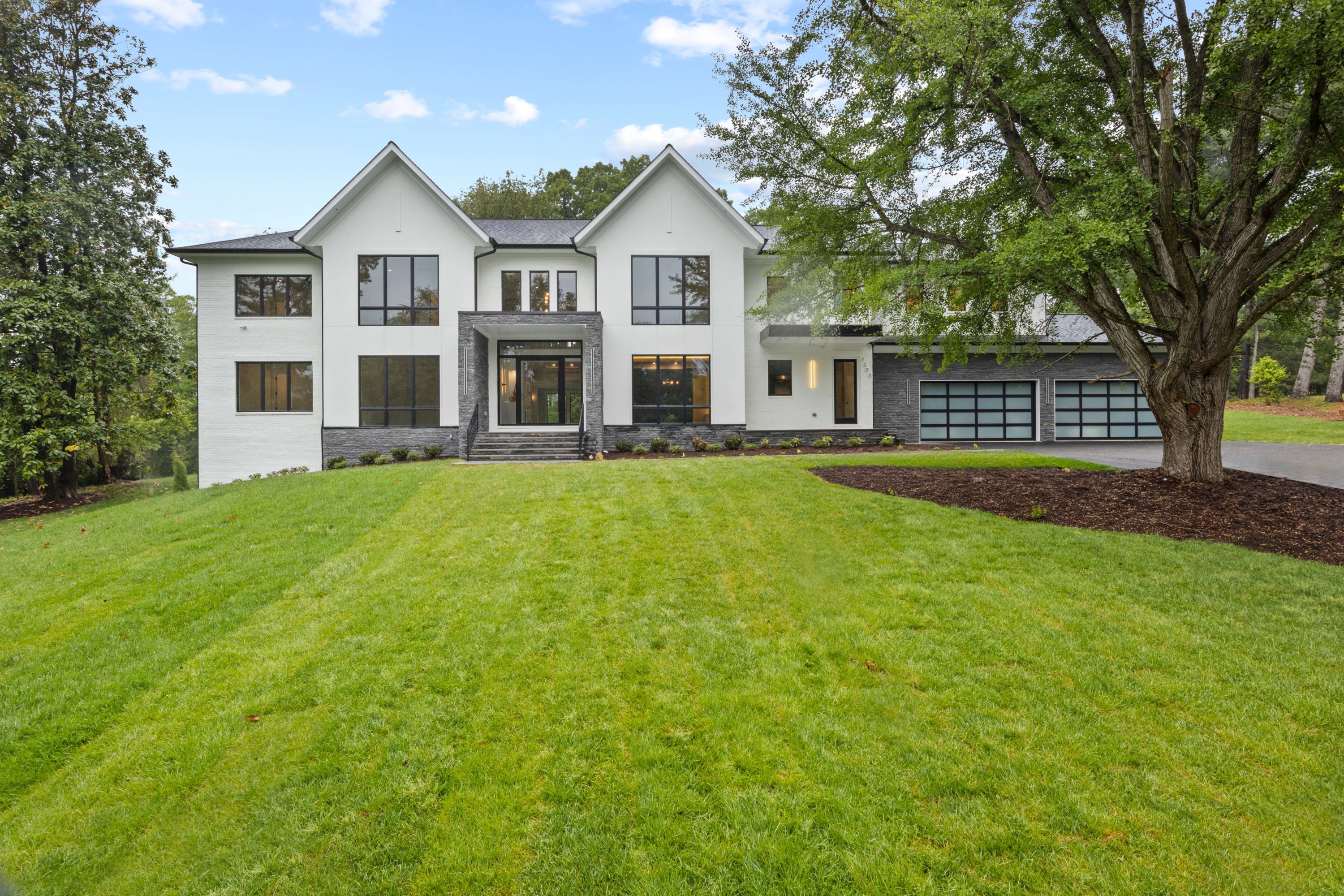 1290 Berry Pl - Washingtonian