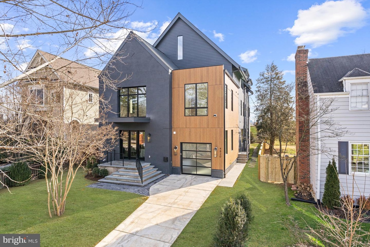4820 Hutchins Pl., NW - Washingtonian