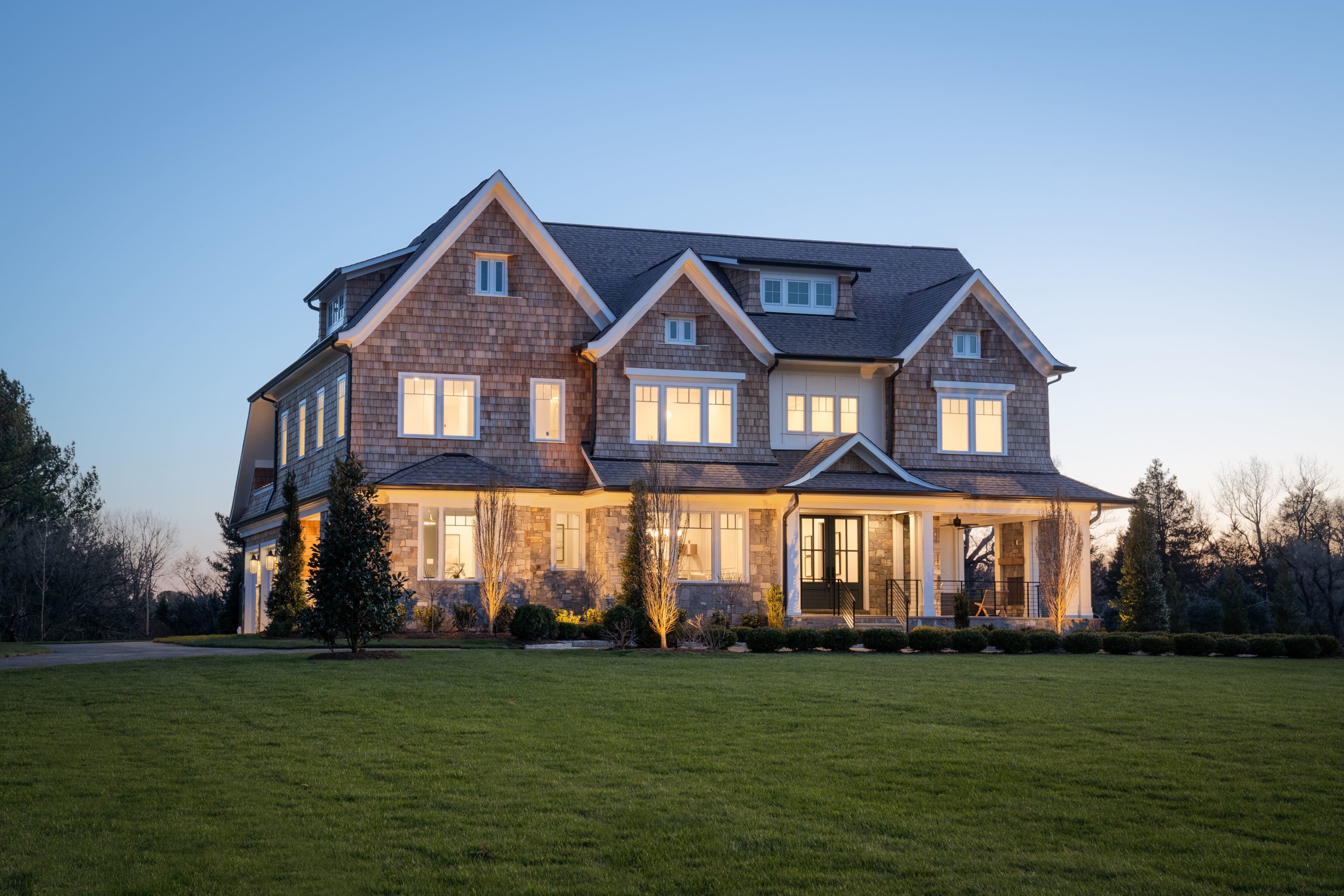 9609 Georgetown Pike - Washingtonian