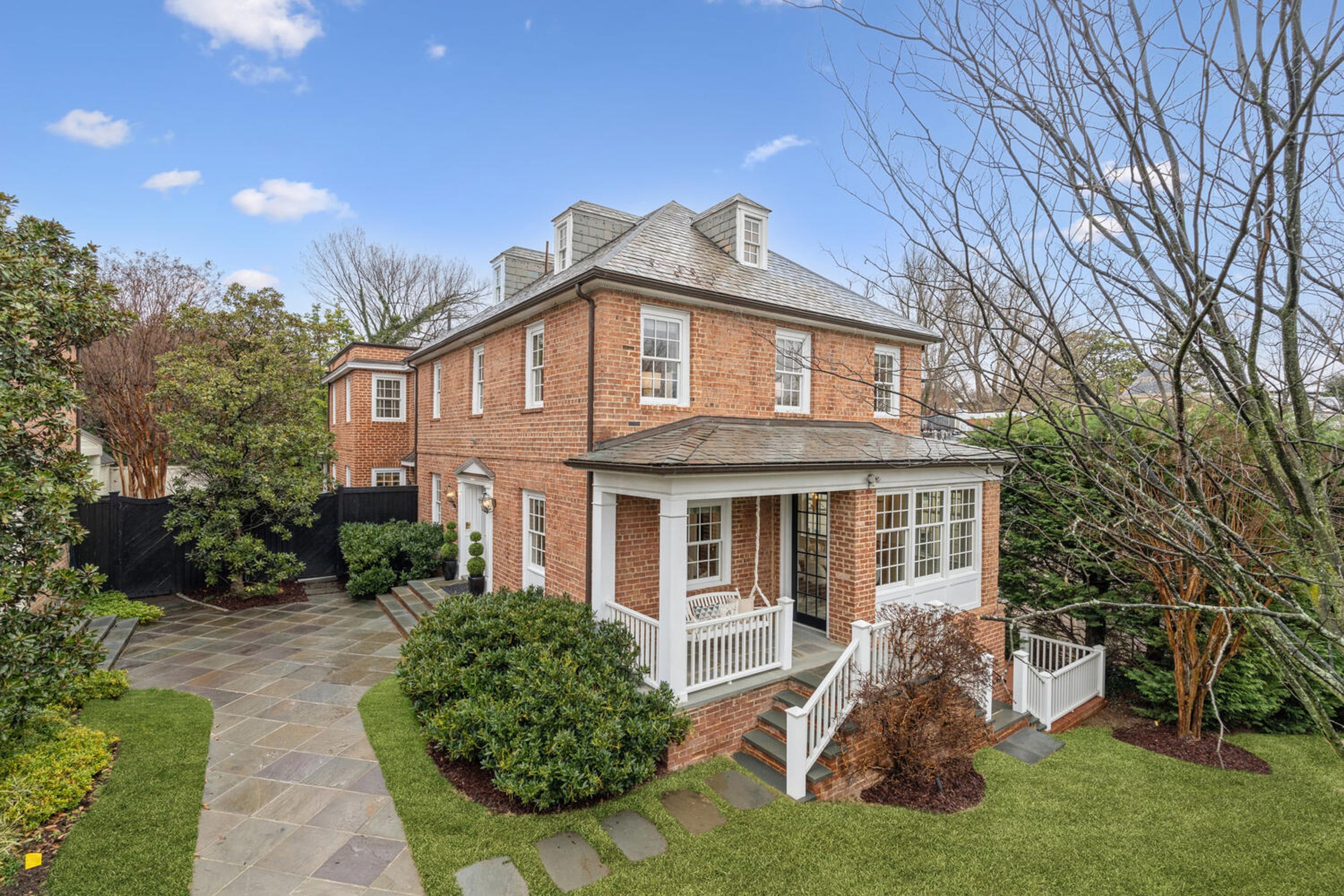 1644 Avon Place Northwest-large-001-001-1 001-1500x1000-72dpi - Washingtonian