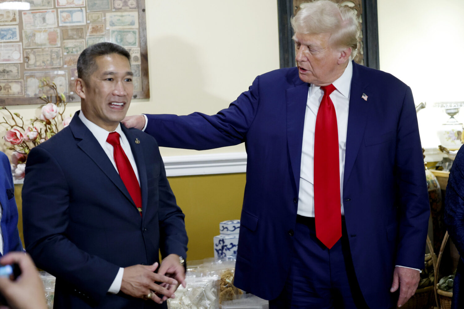 Donald Trump Visits a Vietnamese Restaurant in Eden Center