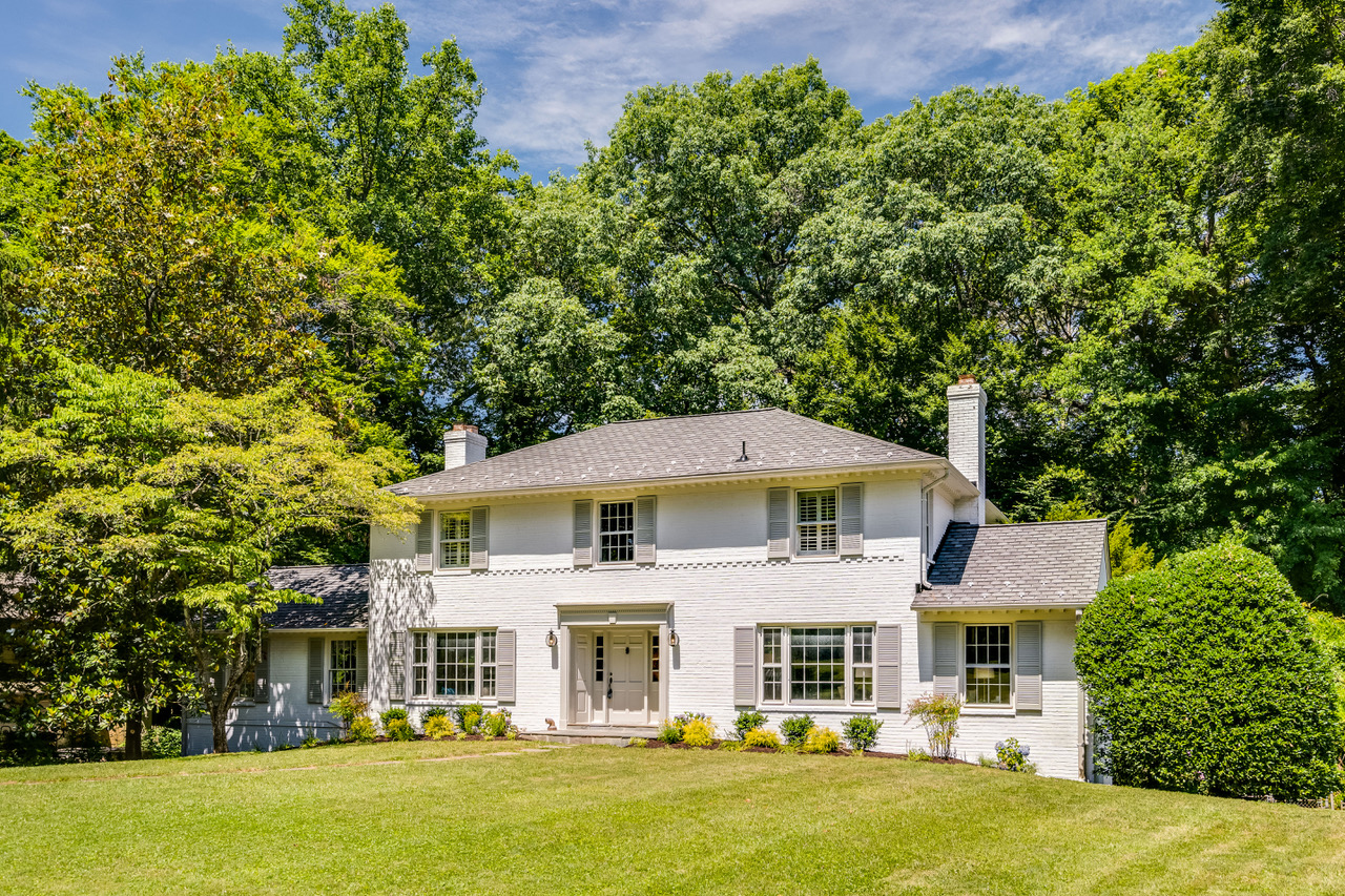9106 Kittery Ln Bethesda MD-print-007-052-Front Exterior-4200x2801-300dpi - Washingtonian