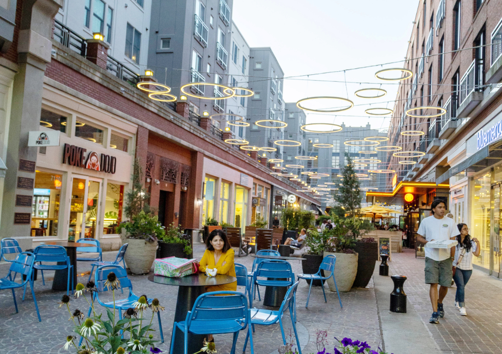 Neighborhood Guide: Where to Eat, Shop, and Play in Bethesda