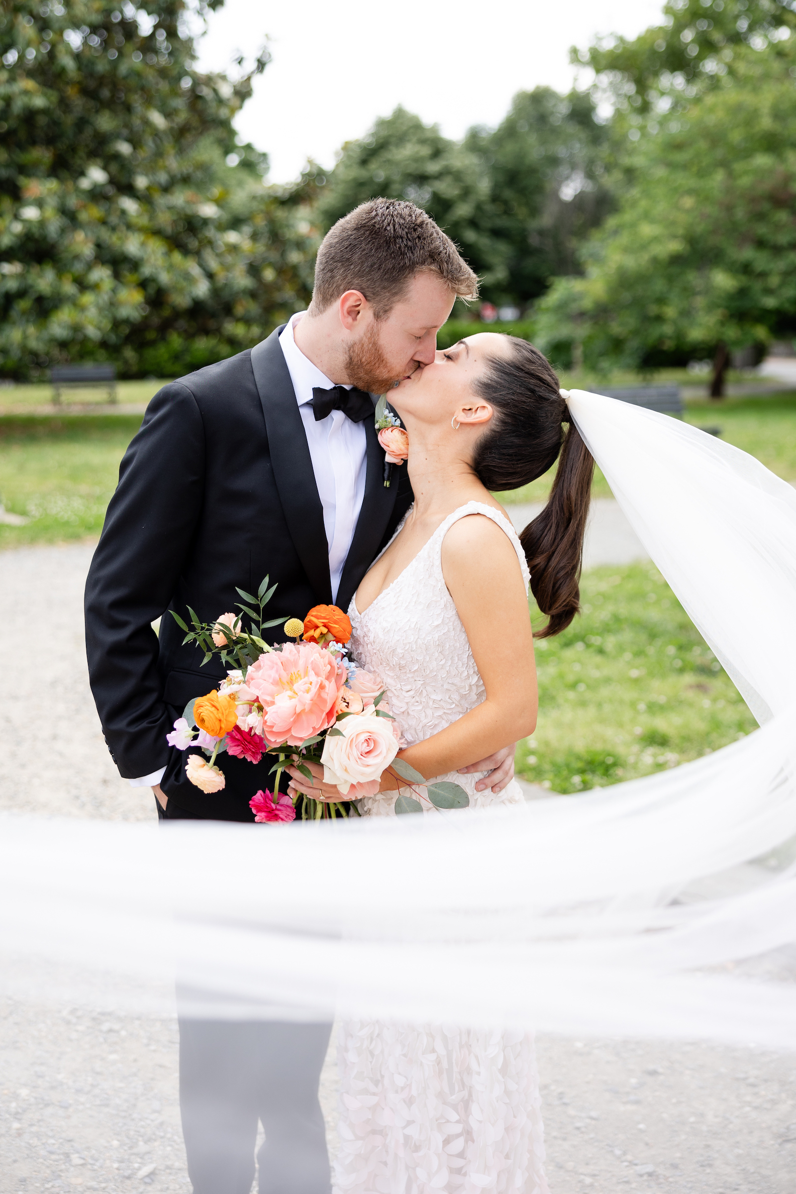 HaleyDayPhoto-EasternMarketWedding37