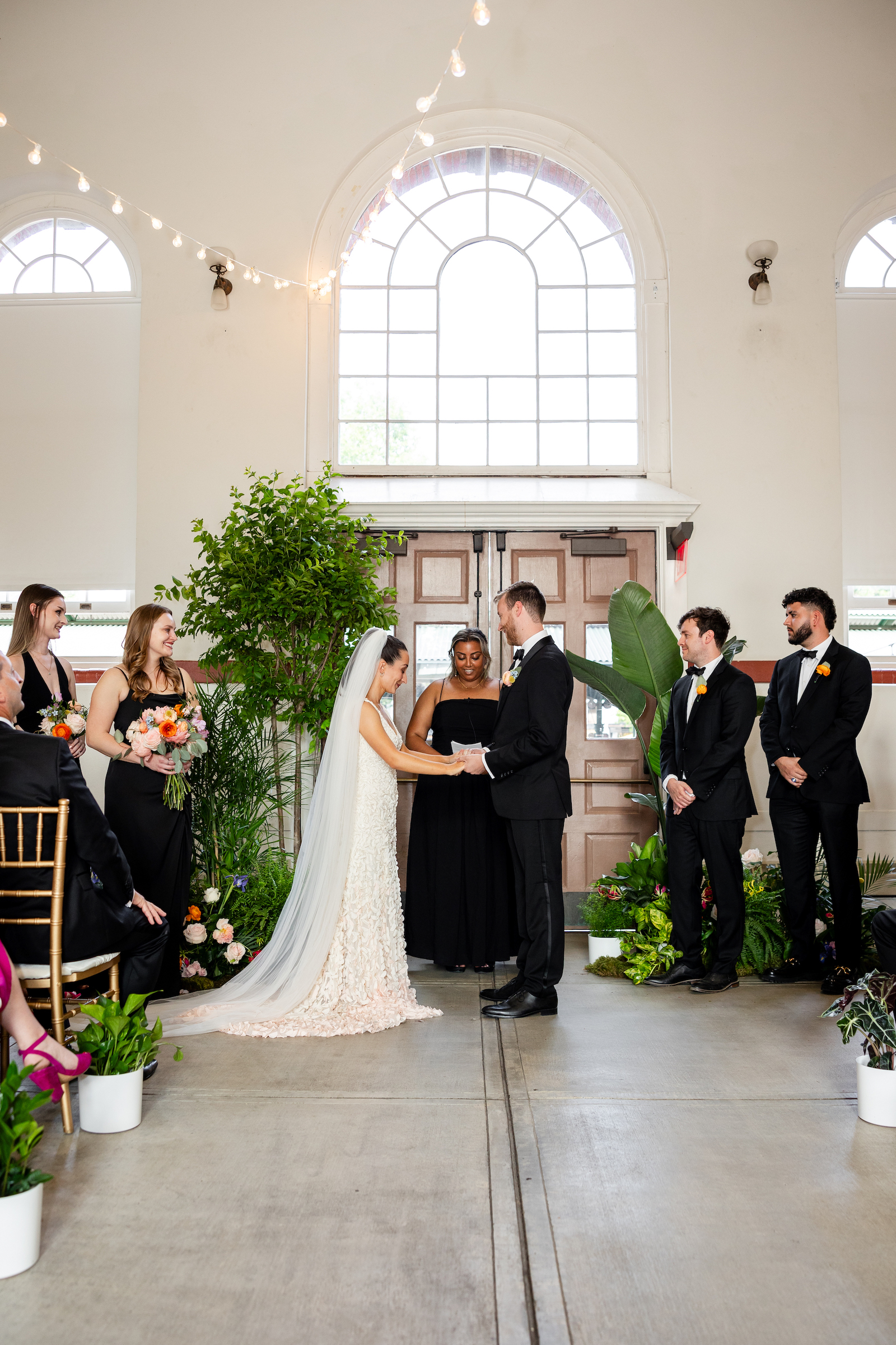 HaleyDayPhoto-EasternMarketWedding89