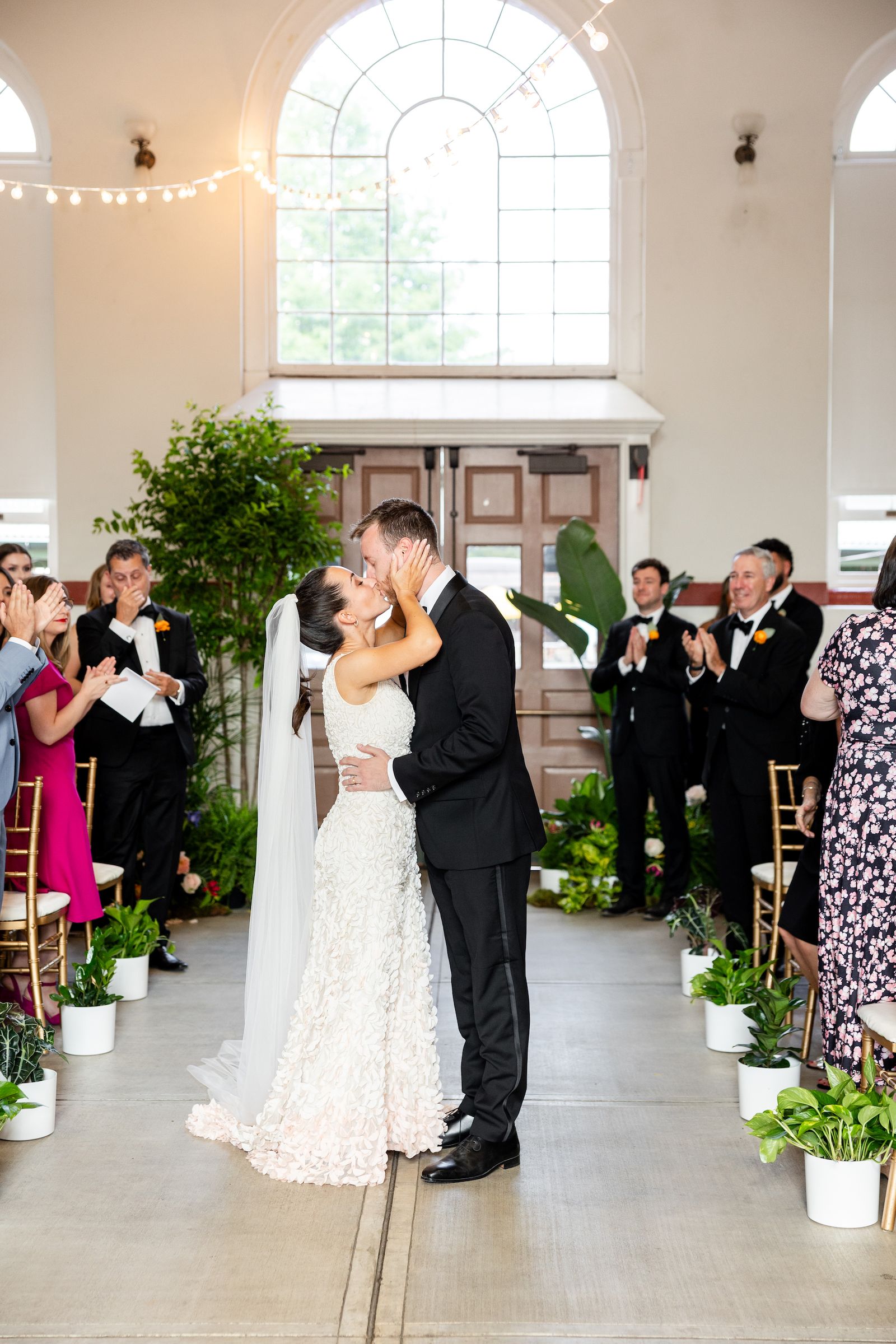 HaleyDayPhoto-EasternMarketWedding94