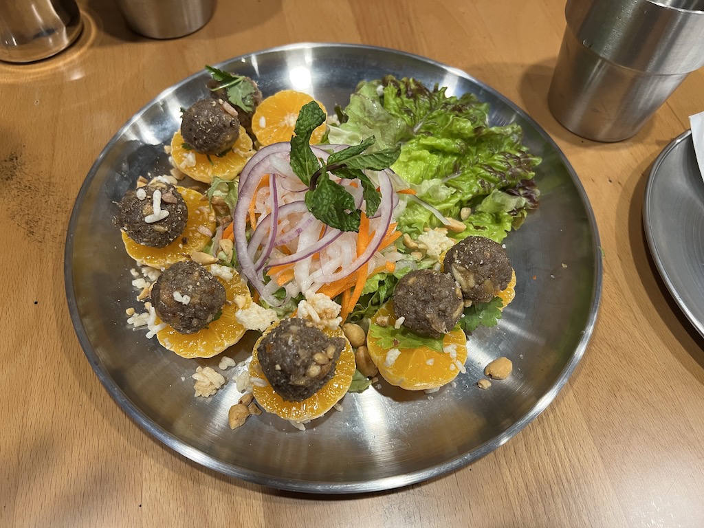 eat-a-lao-dandelion - Washingtonian