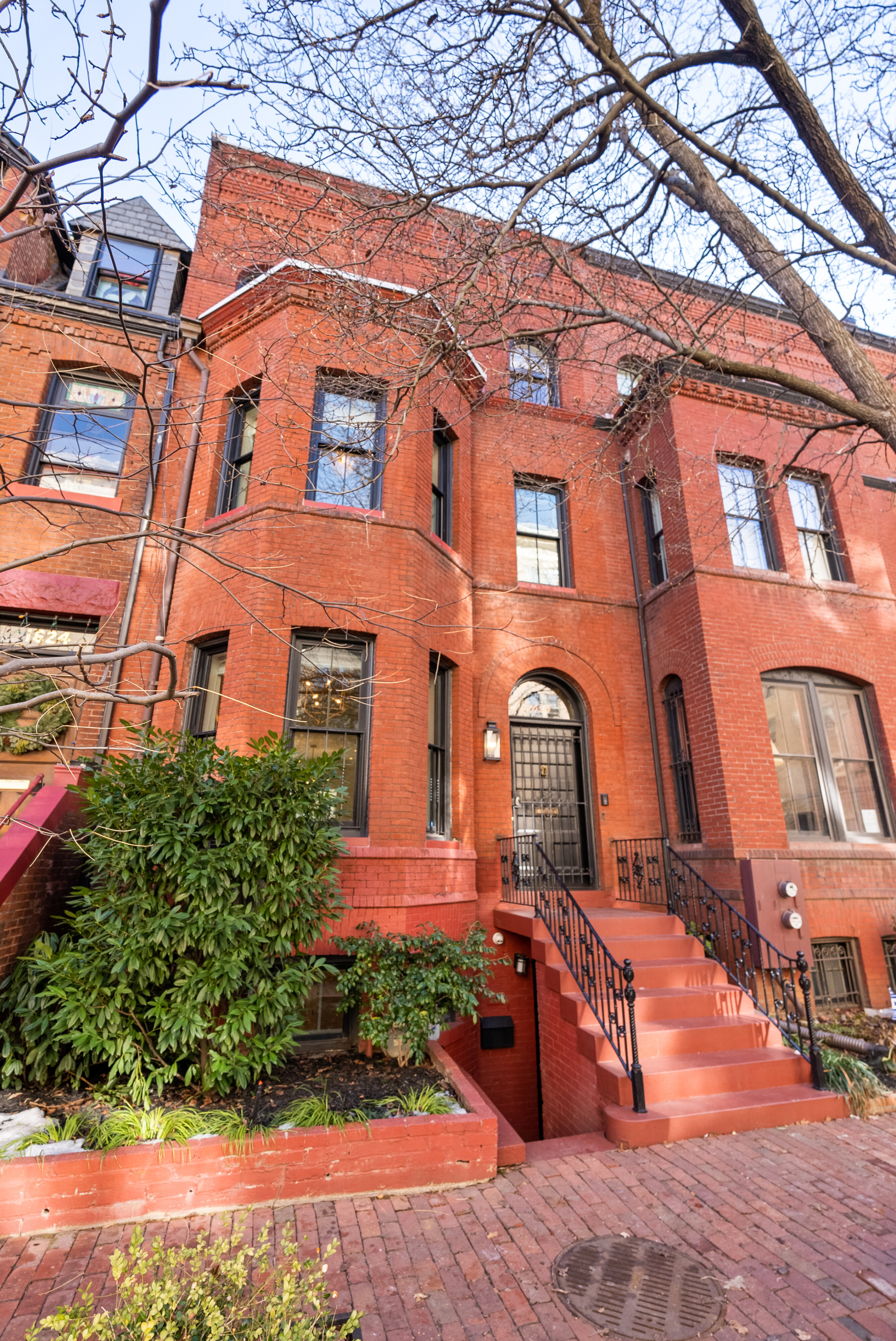 1626 Riggs Pl NW, Washington, DC 20009 - 0108 - Washingtonian