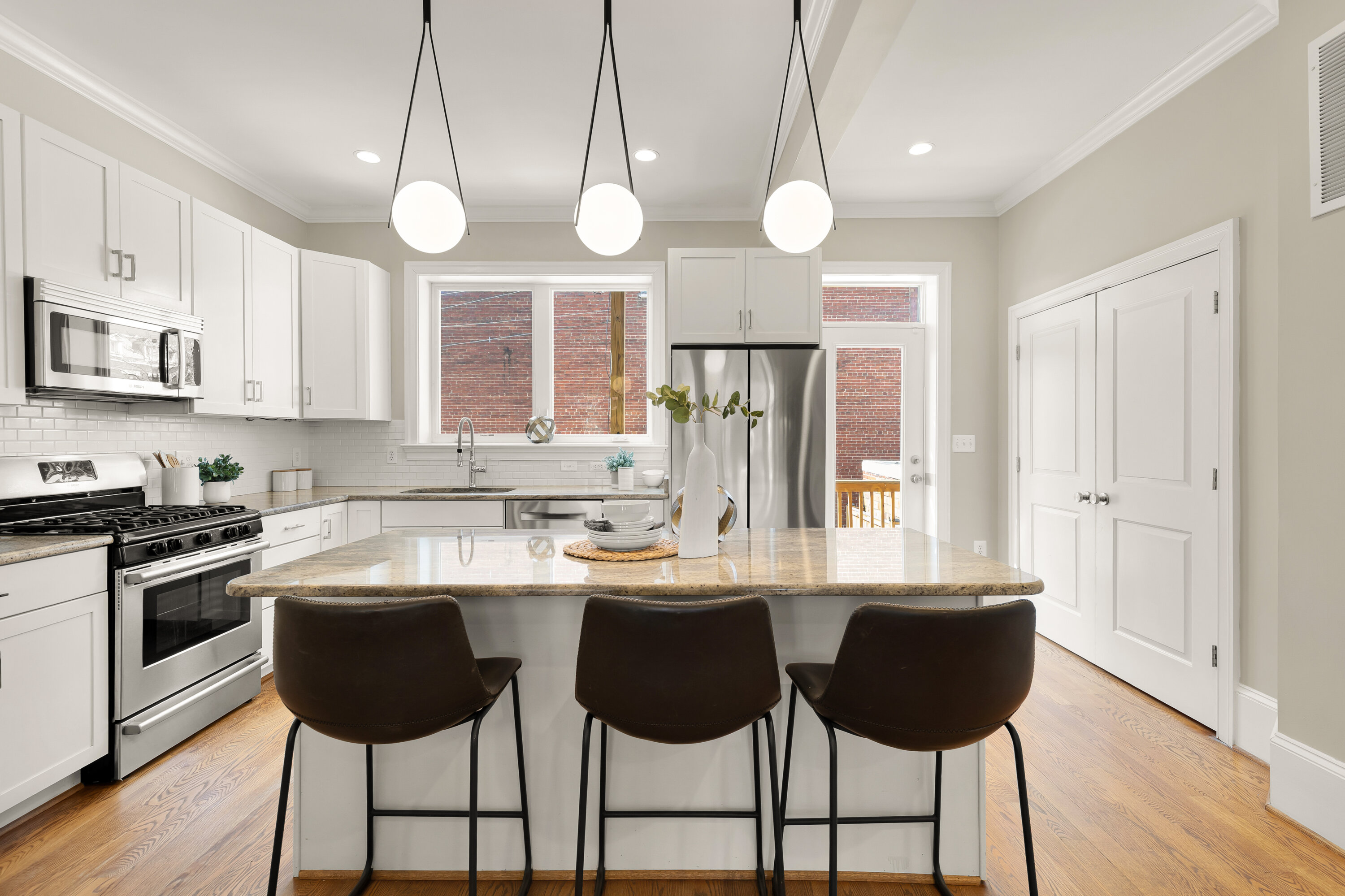17 22nd St NW Staged-0016 - Washingtonian