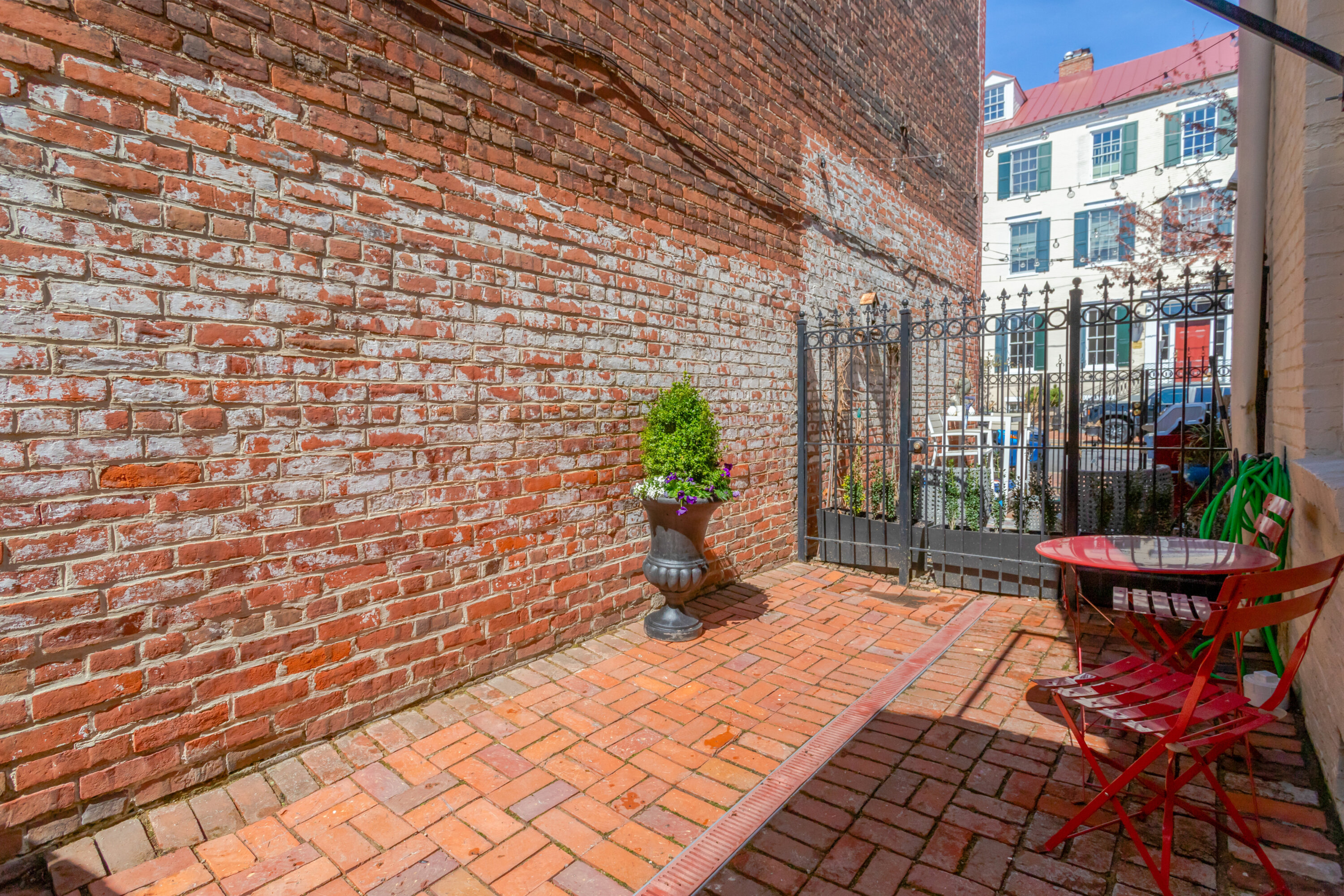 042_img_2327_786 - Washingtonian