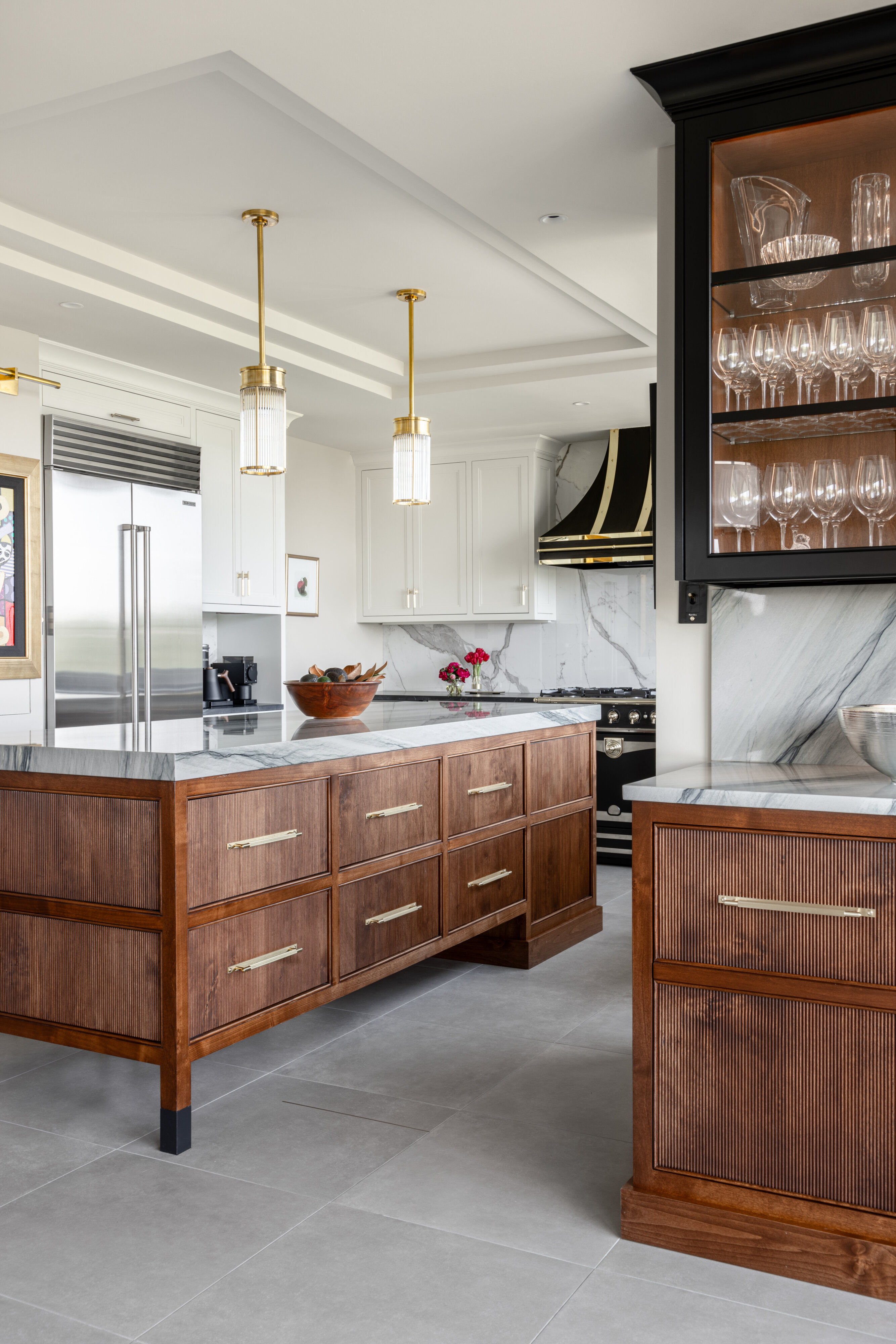 BOWA – Fluted Wood Kitchen 