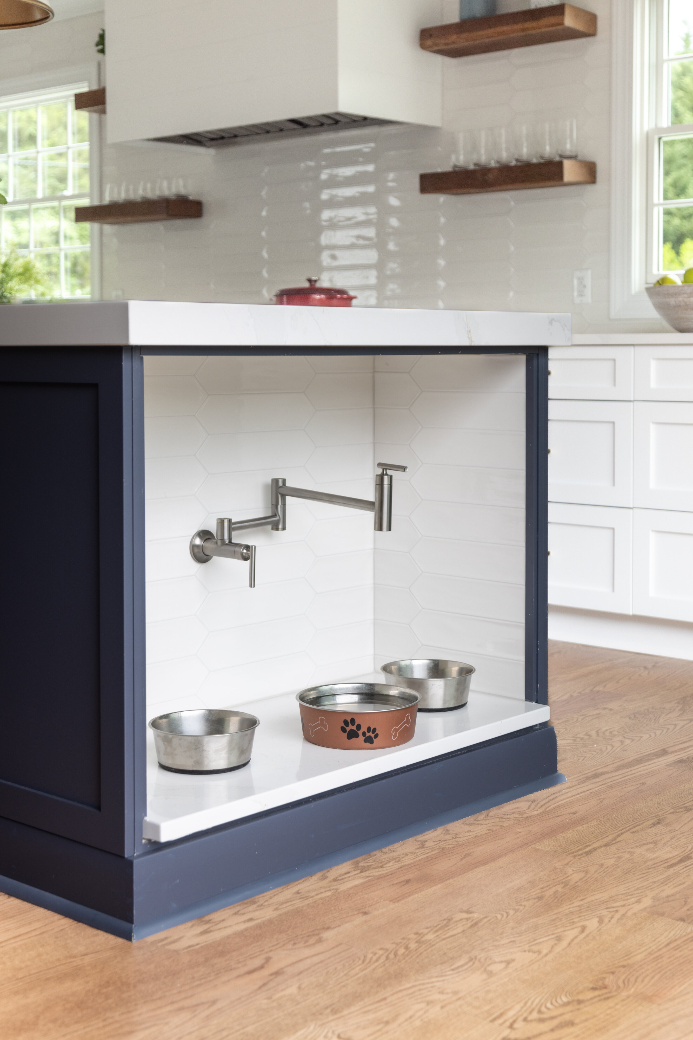 BOWA – Pet Feeding Station 