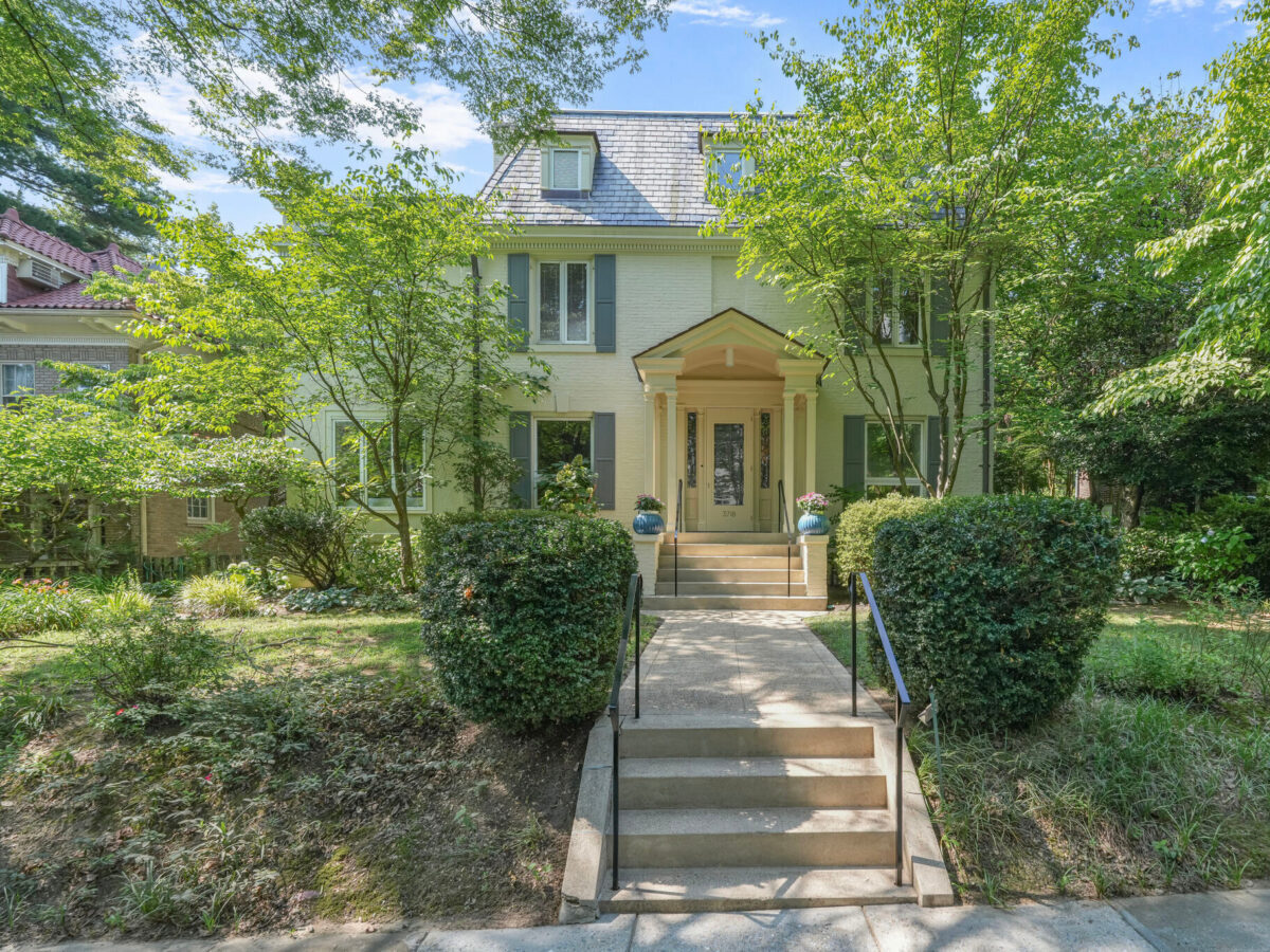 3718 Harrison Street Northwest-print-040-040-0036-2048x1365-300dpi - Washingtonian
