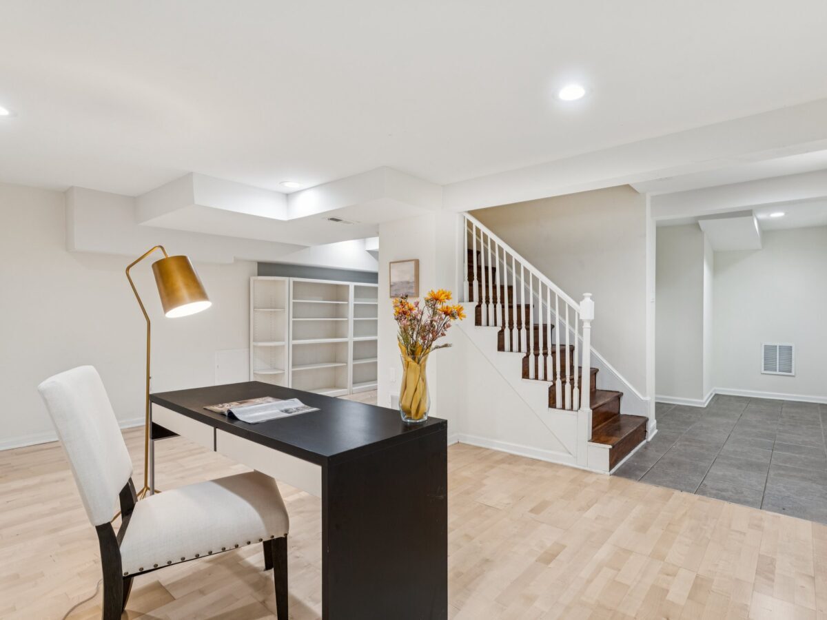 4-web-or-mls-P1723101 - Washingtonian