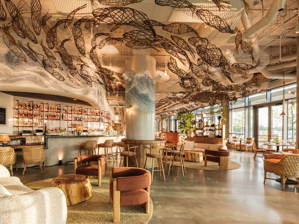 Fish Shop DC Interior_CREDIT DAVE WATTS - Washingtonian