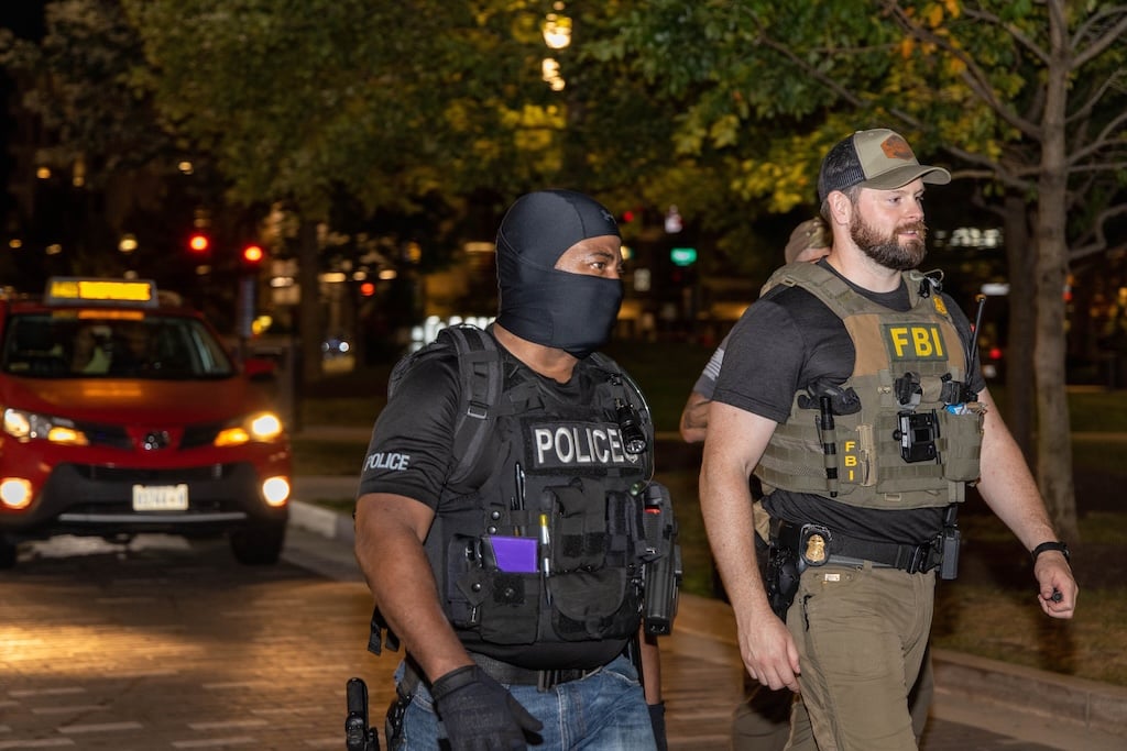 _67A2520 - Washingtonian Federal Police in DC