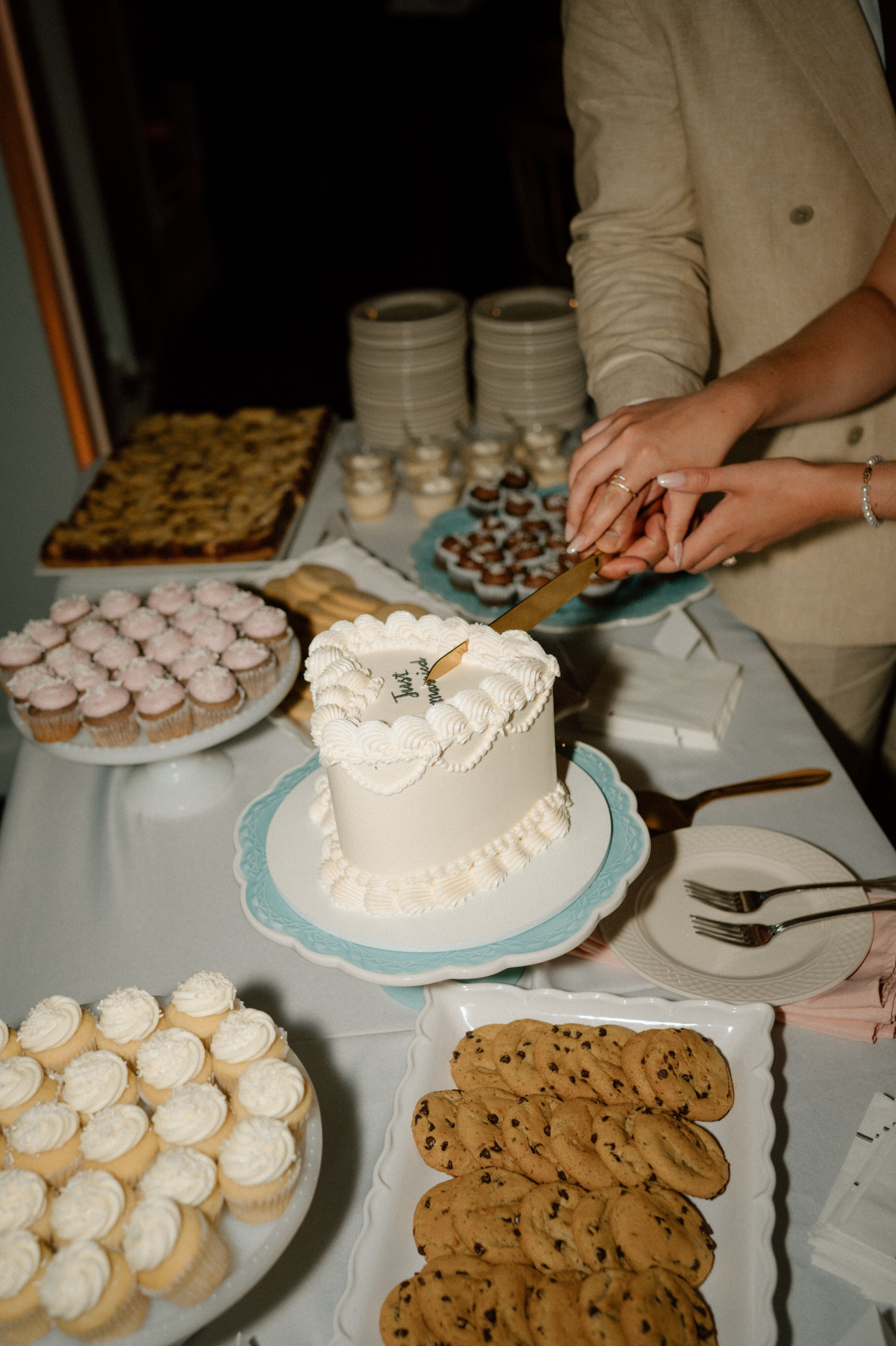Kelli & Kasey Submission - Washingtonian