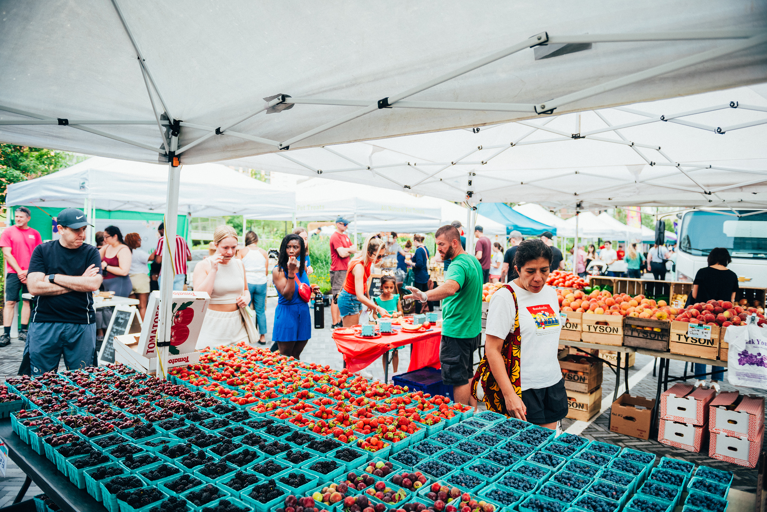 Market-3-–-Michael-Edwards-scaled-down - Washingtonian