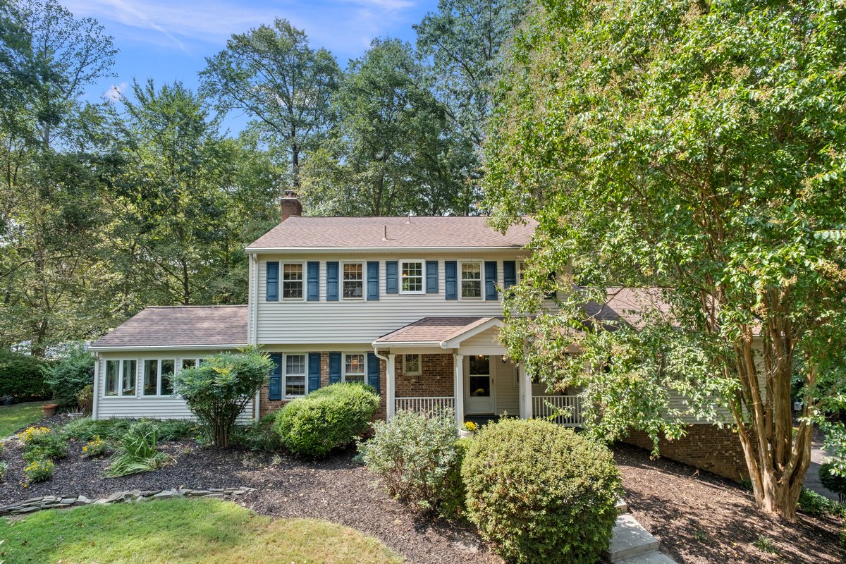 Modern Sophistication Meets Timeless Allure on this Nearly 7 Acres Horse Farm in Clifton, Virginia