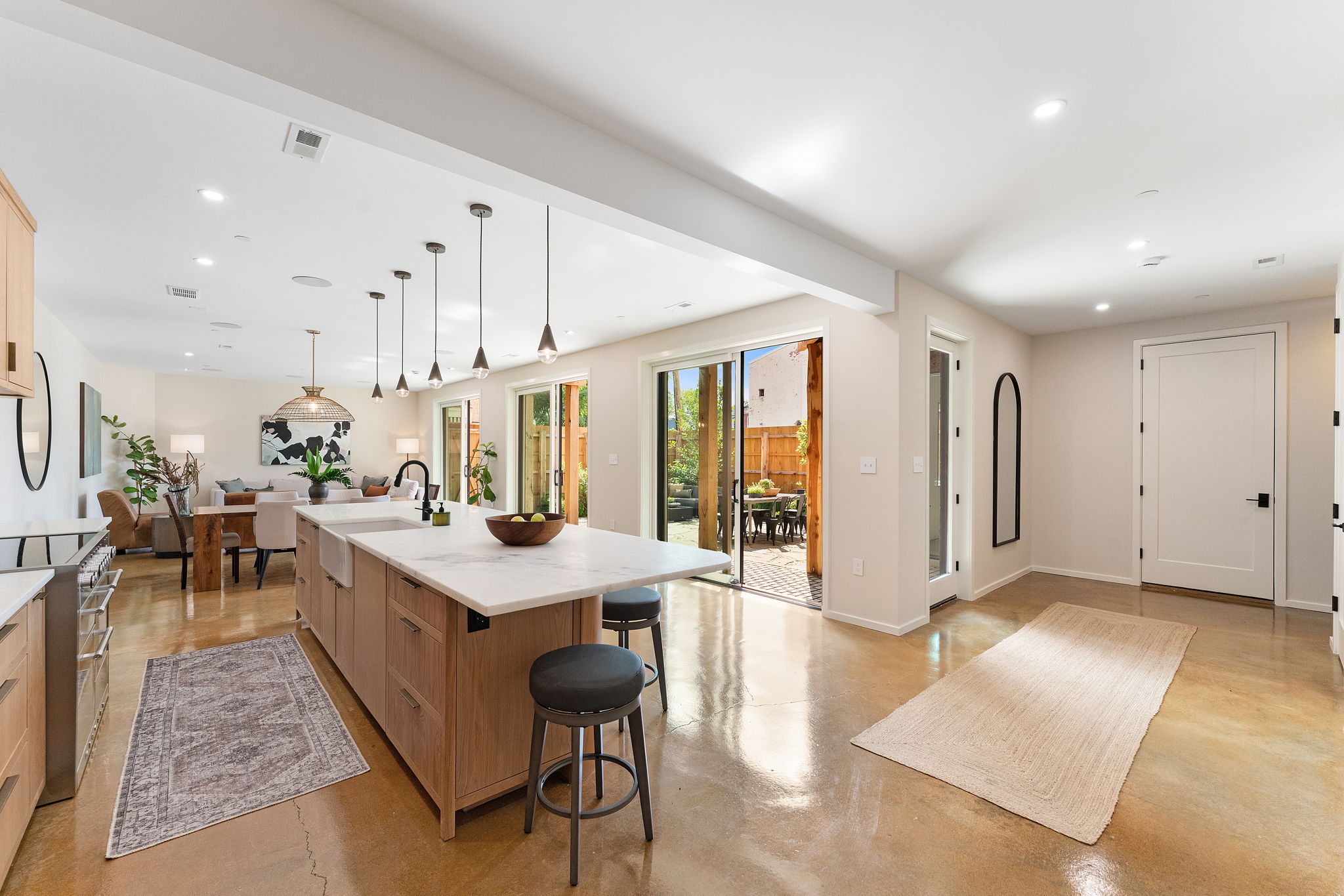 6-web-or-mls-_ERJ3959 - Washingtonian