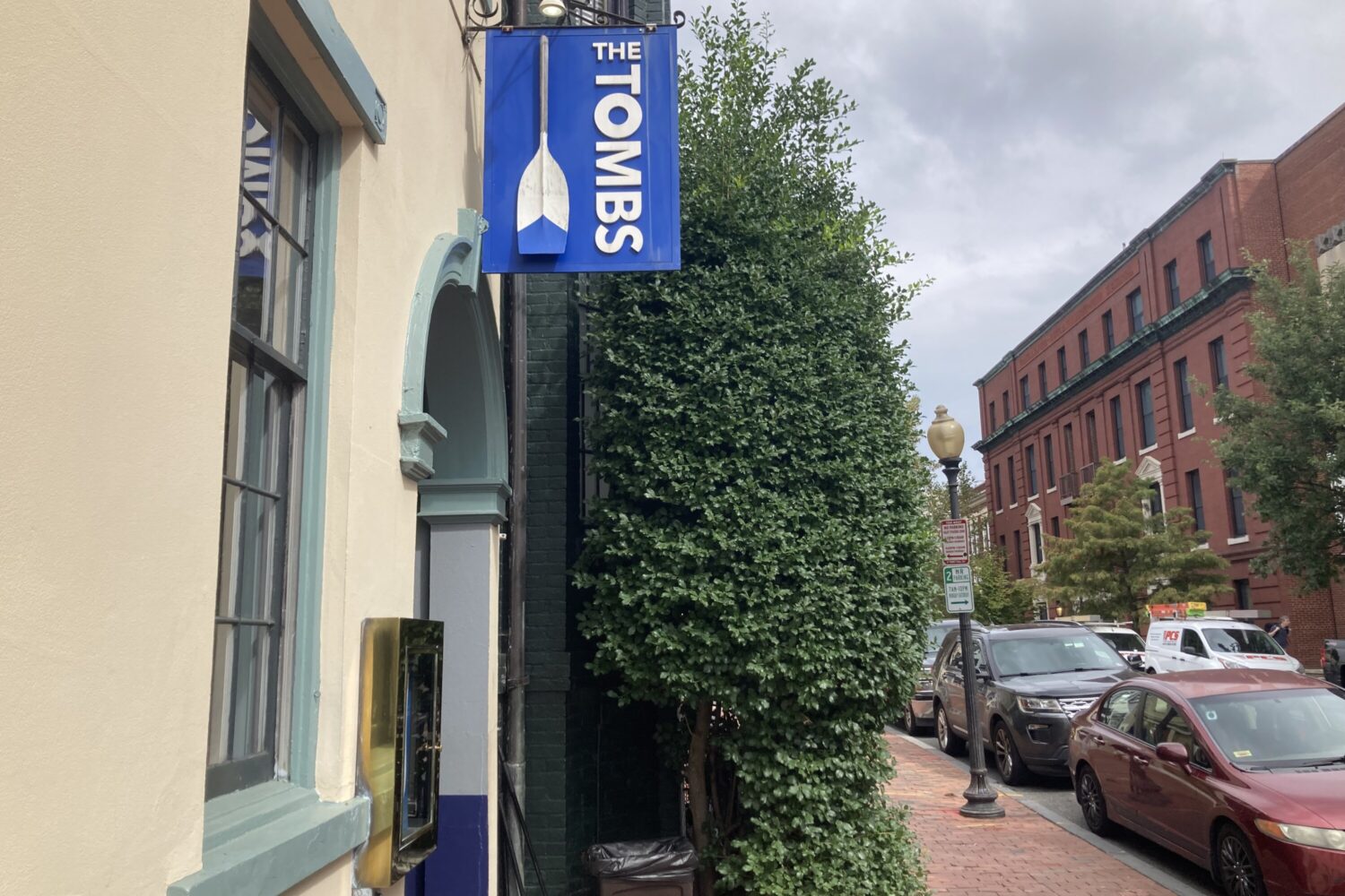 The Tombs Suspends $5 Cover Charge After Georgetown Student Outcry
