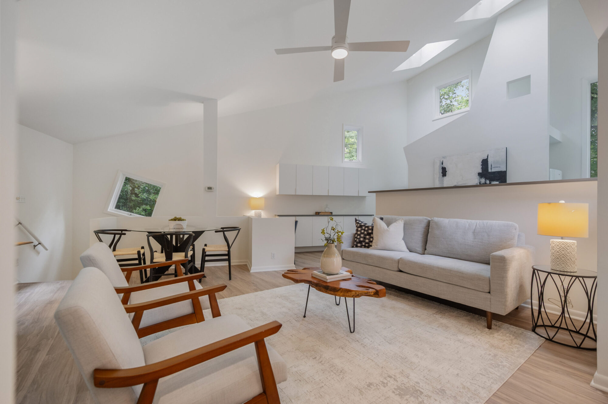 28_6801-cavalier-trail-falls-church - Washingtonian