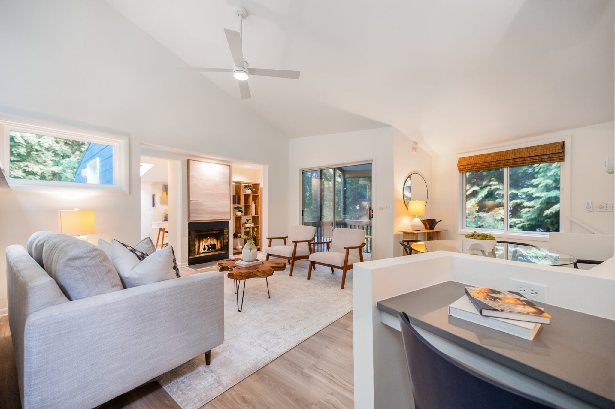 72_6801_2_-cavalier-trail-falls-church - Washingtonian