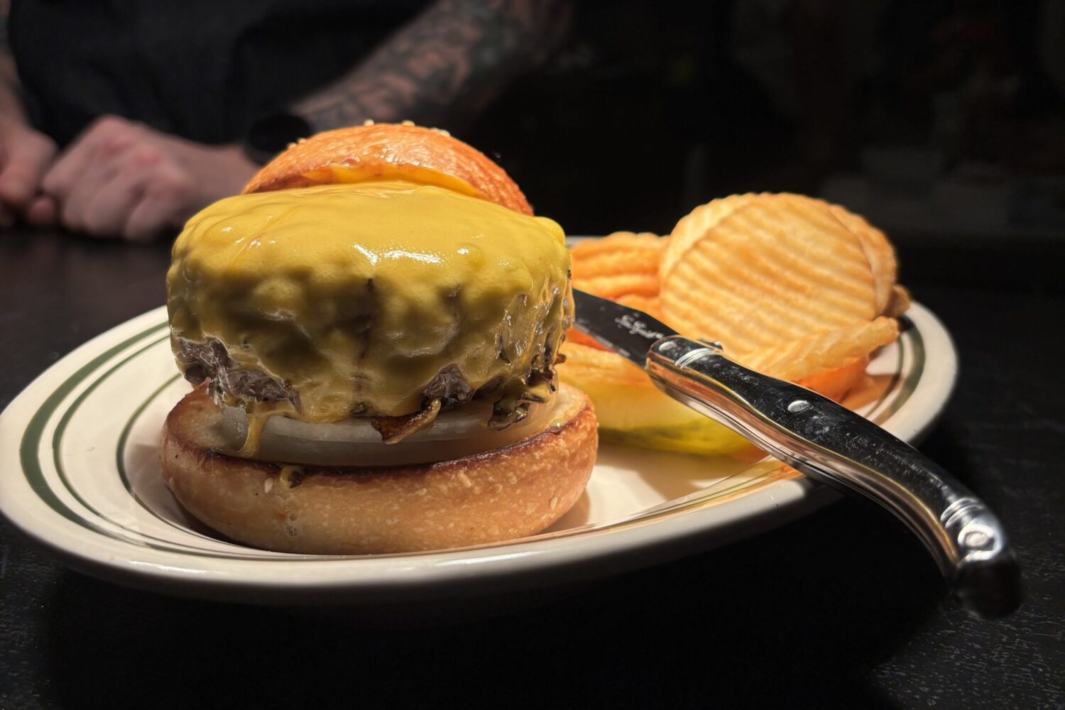 Eebee’s Is the Classic Neighborhood Bar DC Needs Right Now