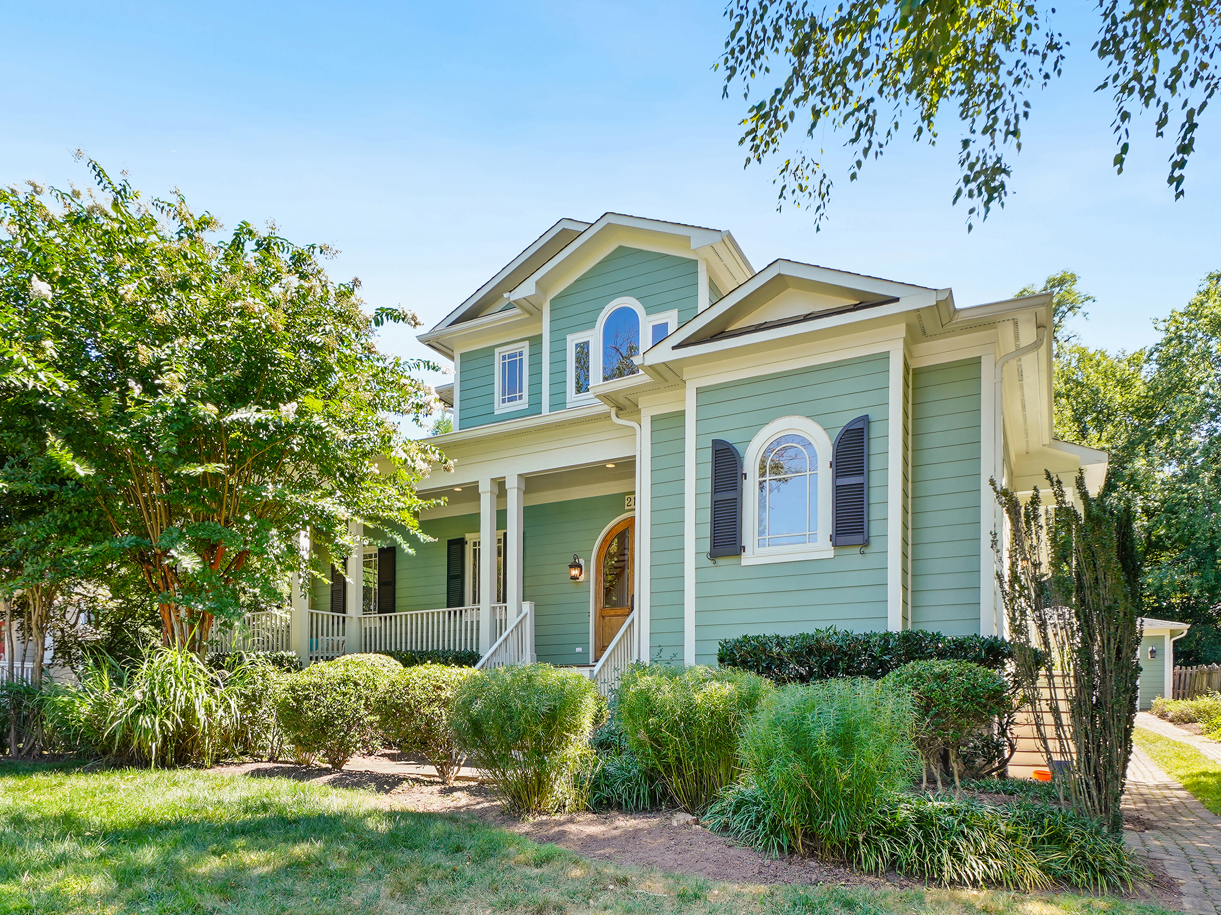 68b9d3d0de45e-cropped - Washingtonian