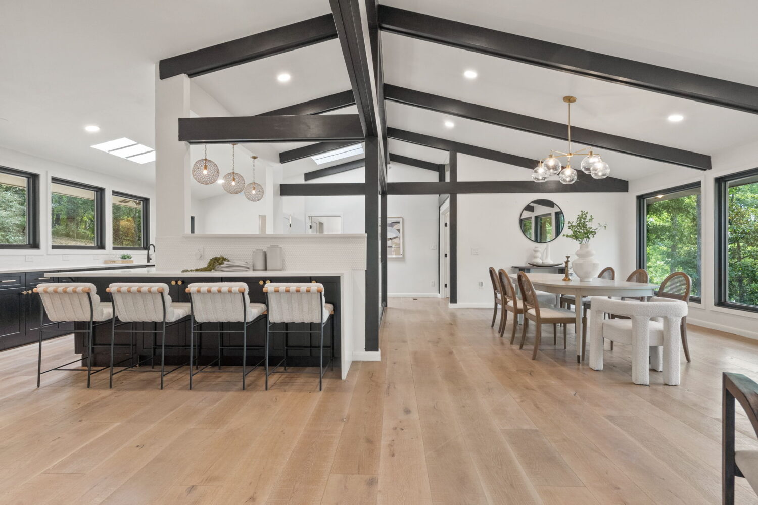 Black-and-White Kitchens to Inspire: Inside 6 Open Houses This Weekend