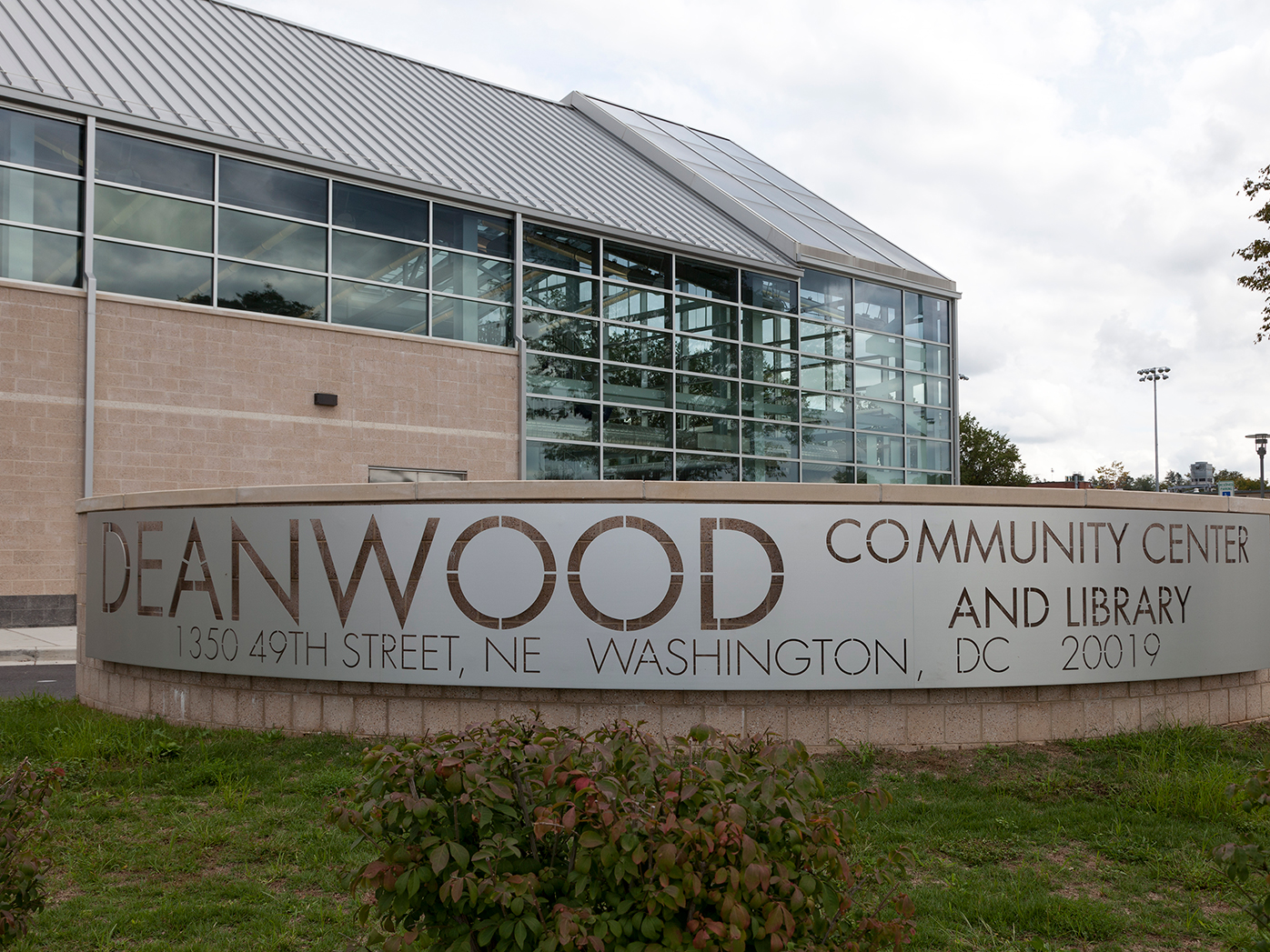 GettyImages-Deanwood-Community-Center-and-Library-scaled-down - Washingtonian