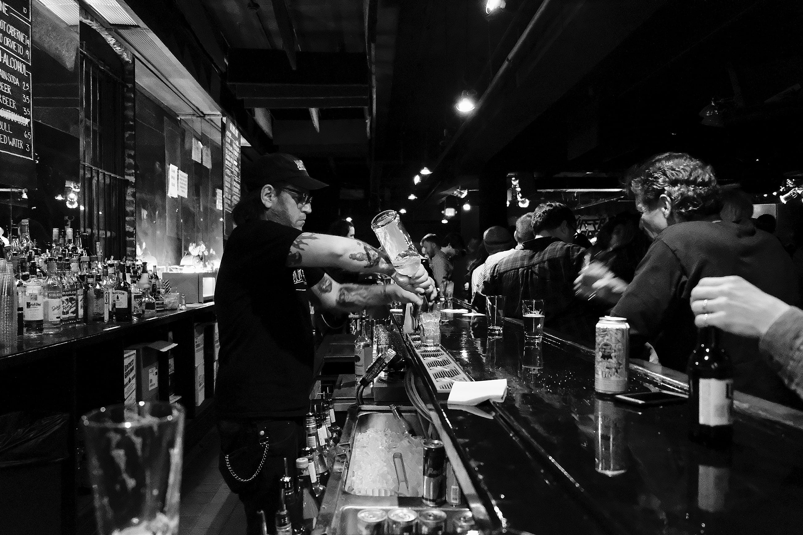 main_bar_claire_packer300-scaled-down - Washingtonian