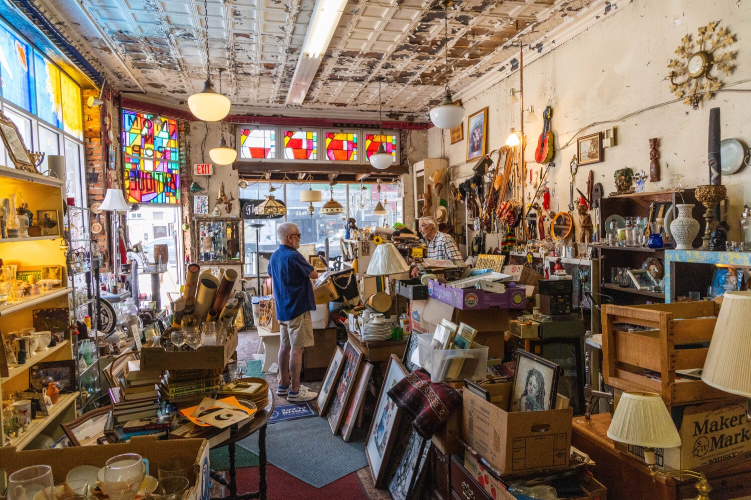 Why Mom N Pop Antiques Was So Beloved by Its Community