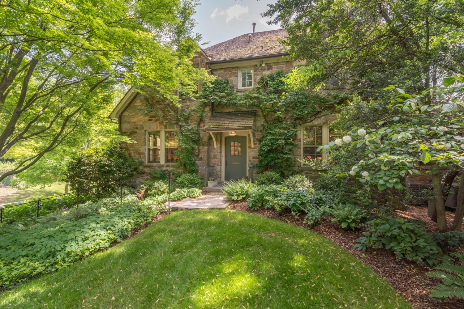 7 Luxury Home Sales in the Washington Area—and Who Bought and Sold Them