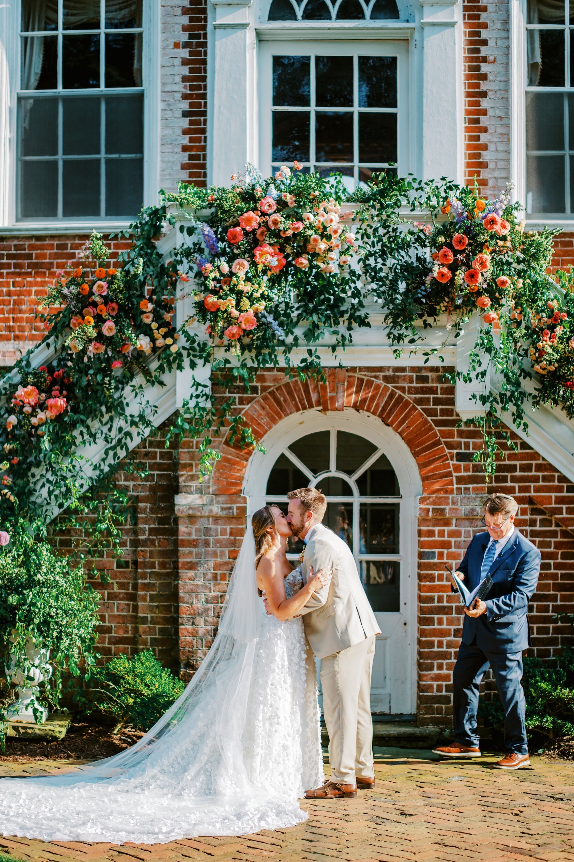 Whitehall-Annapolis-Colorful-Wedding-for-Washingtonian-Wedding-photos-1164